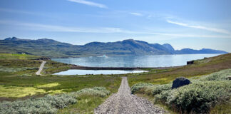 In Greenland, a chance for respite, reconnection Greenland king's road