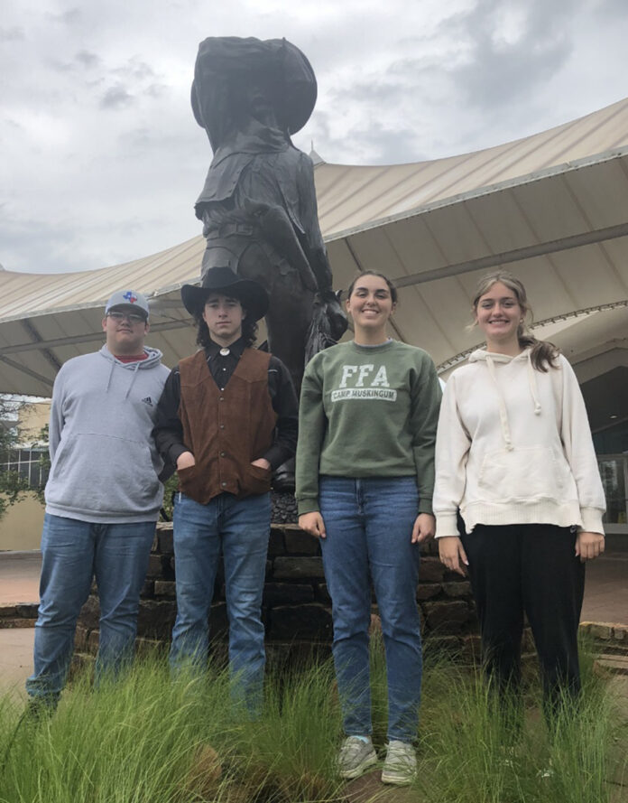 Cole Hansell, John Klintworth, Allison Huck and Emma Hartline