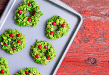 Cereal Holly Wreaths