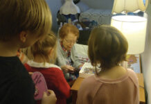 Kindle C.R.E.W. 4-H Club visits the seniors of Crossroads at Beaver Creek Kindle C.R.E.W. 4-H