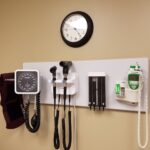 Lack of access to hospitals, grocery stores is killing rural residents: study doctors office, checkup, medical