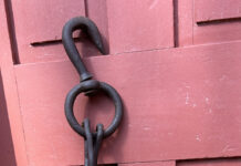 Trees: The settlers’ biggest nemesis and asset log tongs