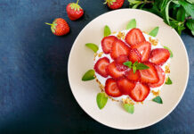 Strawberry Shortcake Bars