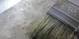 Time and table paint brush