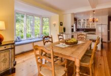 Table it rectangular brown wooden table with chairs set