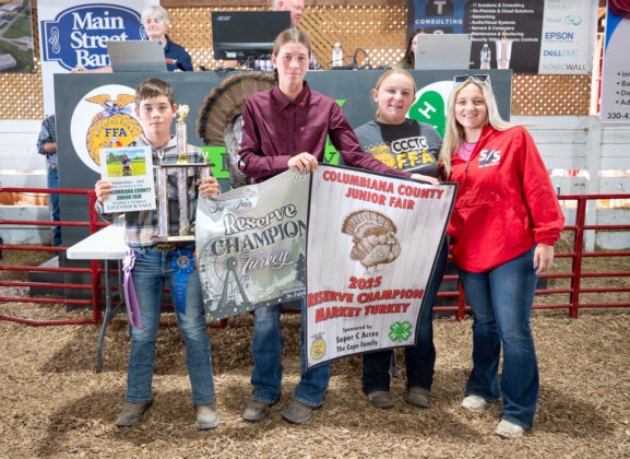 RESERVE CHAMPION TURKEY: BRAYLON BAKER