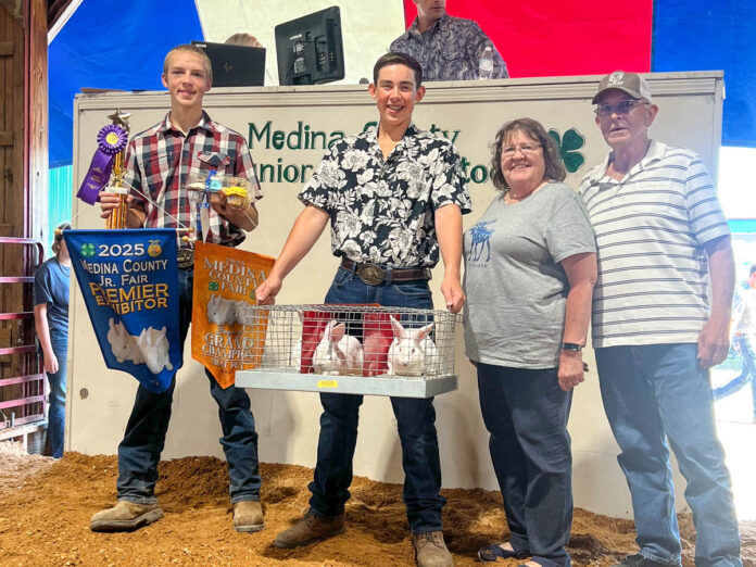 GRAND CHAMPION MARKET RABBITS: CONNOR MAAG