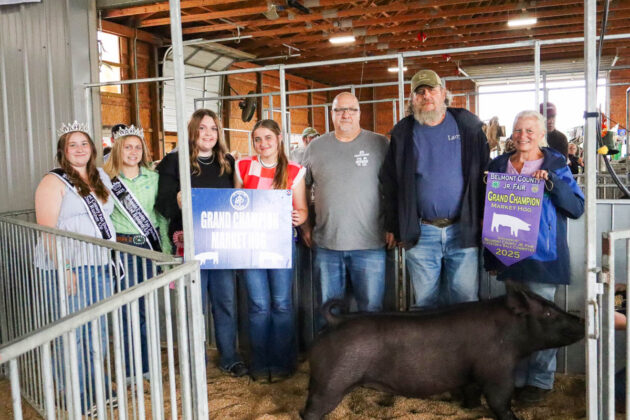 GRAND CHAMPION MARKET HOG: BREANNE WORKMAN