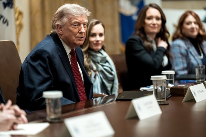 trump at farmer roundtable white house