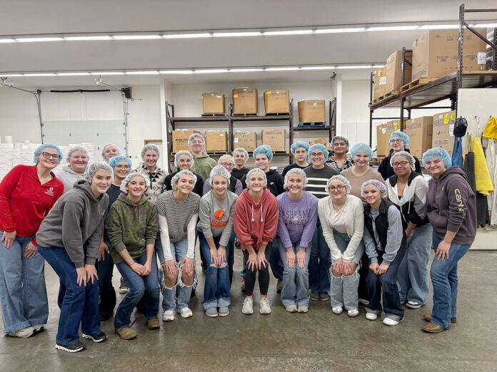Northwestern FFA soup packing_WEB